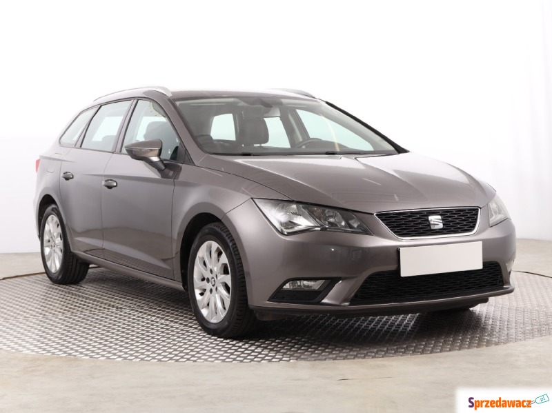 Seat Leon  Kombi 2015,  2.0 diesel - Na sprzedaż za 43 999 zł - Katowice