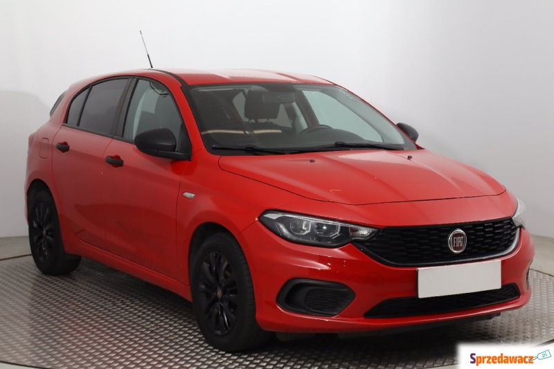 Fiat Tipo  Hatchback 2019,  1.4 benzyna - Na sprzedaż za 41 999 zł - Bielany Wrocławskie