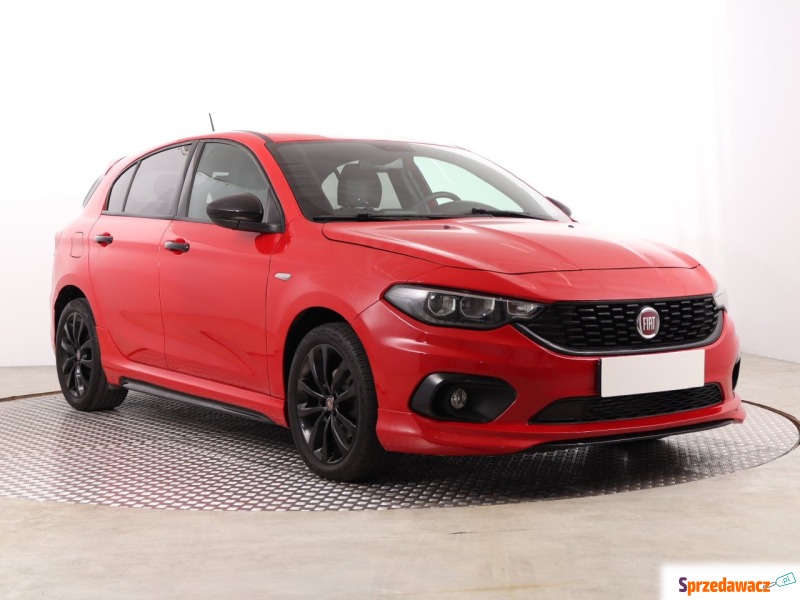 Fiat Tipo  Hatchback 2020,  1.6 diesel - Na sprzedaż za 49 999 zł - Katowice