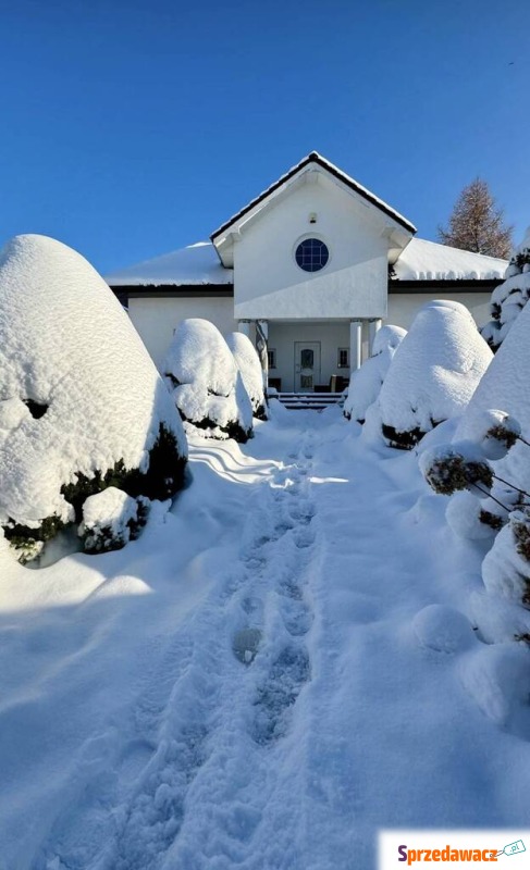 Sprzedam dom Kłodzko - ,  pow.  230 m2,  działka:   1000 m2