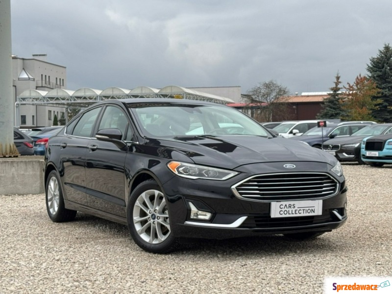 Ford Fusion  Sedan/Limuzyna 2020,  2.0 hybryda - Na sprzedaż za 72 500 zł - Michałowice-Wieś