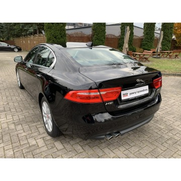 Jaguar XE  Sedan/Limuzyna 2017,  2.0 diesel, automat - Na sprzedaż za 79 900 zł - Kraków - zdjęcie 8