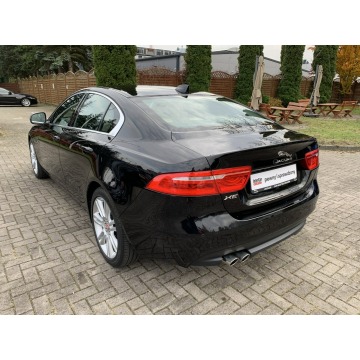 Jaguar XE  Sedan/Limuzyna 2017,  2.0 diesel, automat - Na sprzedaż za 85 900 zł - Kraków - zdjęcie 8