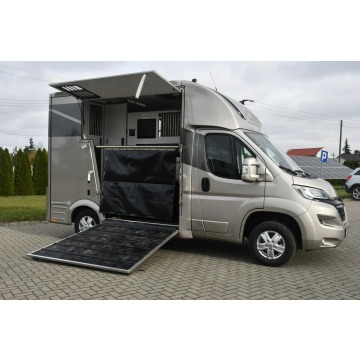 Citroen Jumper 2018,  2.2 diesel - Na sprzedaż za 173 900 zł - Kutno - zdjęcie 4