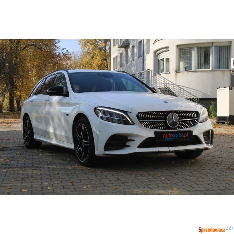 Mercedes - Benz C-klasa  Kombi 2020,  2.0 hybryda - Na sprzedaż za 145 000 zł - Warszawa