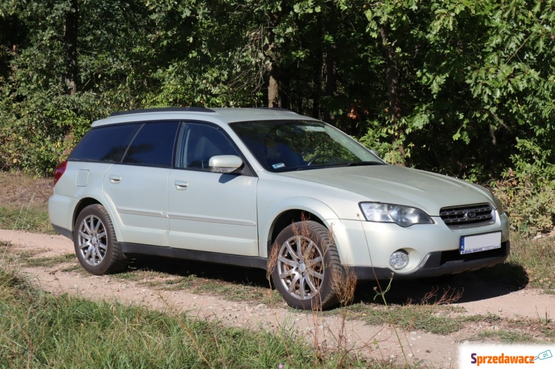 Subaru Outback 2005,  2.5 - Na sprzedaż za 9 500,00 zł - Warszawa