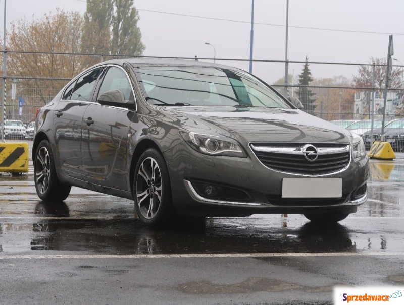 Opel Insignia  Hatchback 2017,  1.4 benzyna+LPG - Na sprzedaż za 49 999 zł - Łódź