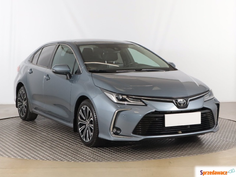 Toyota Corolla  Liftback 2019,  1.6 benzyna+LPG - Na sprzedaż za 74 999 zł - Zabrze