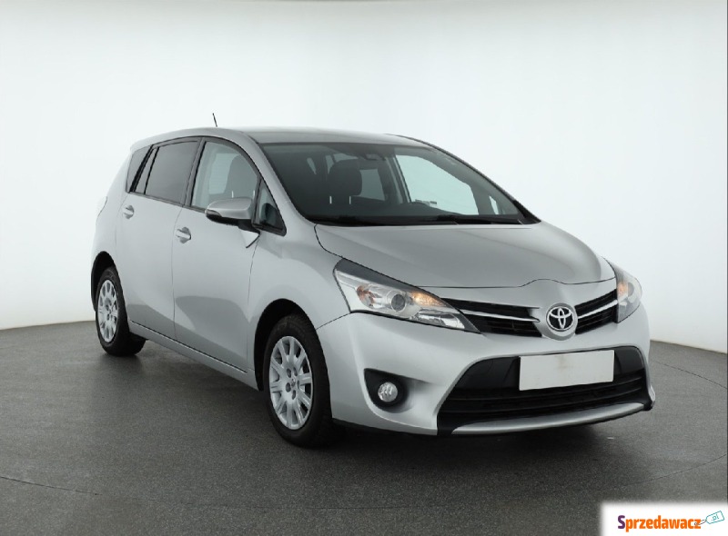 Toyota Verso  SUV 2016,  1.6 diesel - Na sprzedaż za 36 999 zł - Piaseczno