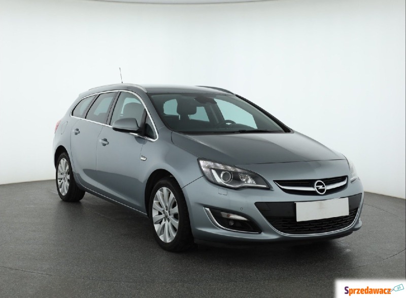 Opel Astra 1.4 T (140KM), 2015 - Samochody osobowe - Piaseczno