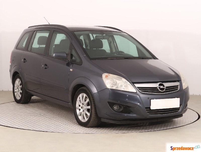 Opel Zafira  SUV 2008,  1.7 diesel - Na sprzedaż za 10 999 zł - Żyrardów