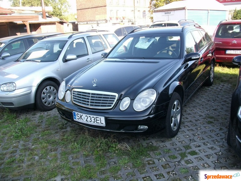 Mercedes - Benz E-klasa 2004,  2.2 diesel - Na sprzedaż za 16 200 zł - Katowice