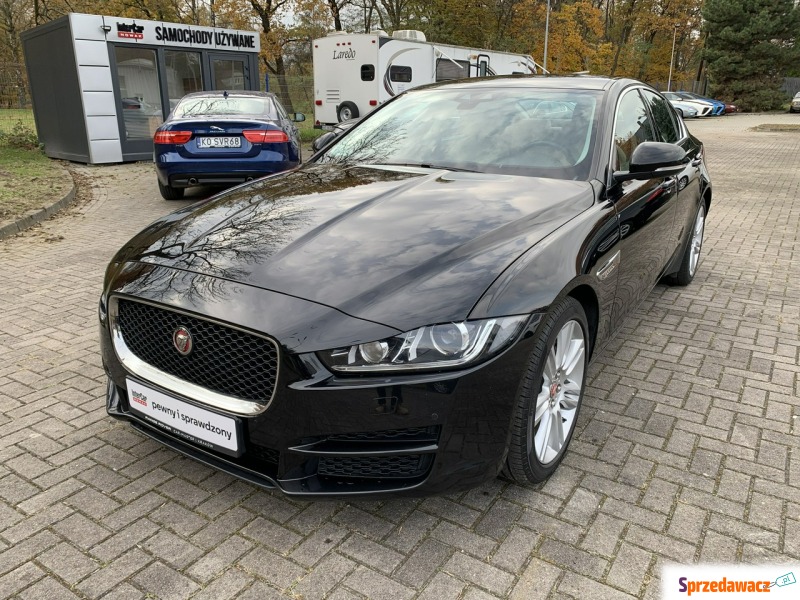 Jaguar XE 2.0d 180 KM - Samochody osobowe - Kraków