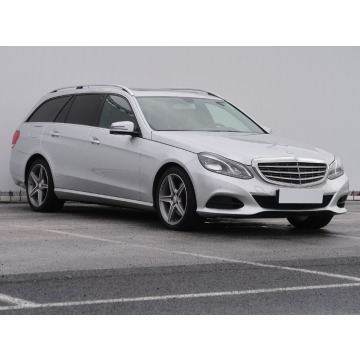 Mercedes E E 250 CDI (204KM), 2013