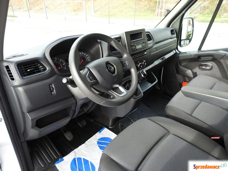 Renault Master,  0.0 diesel - Na sprzedaż za 117 957 zł - Wałbrzych