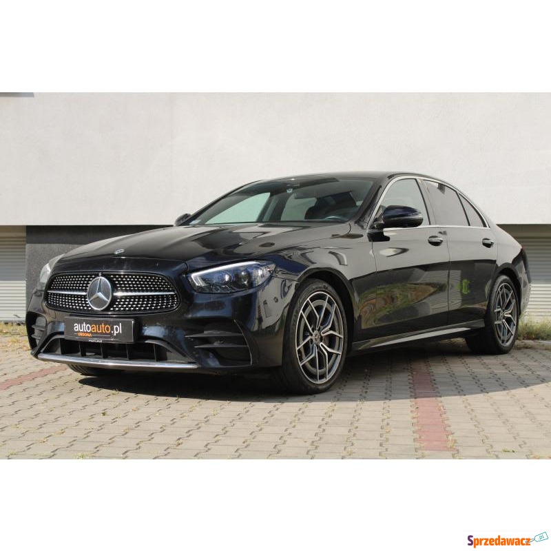 Mercedes - Benz E-klasa  Sedan/Limuzyna 2020,  2.0 diesel - Na sprzedaż za 179 999 zł - Warszawa