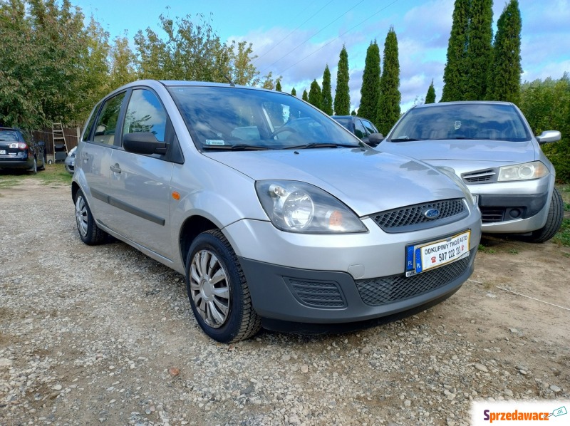 Ford Fiesta  Hatchback 2006,  1.3 - Na sprzedaż za 5 000,00 zł - Warszawa