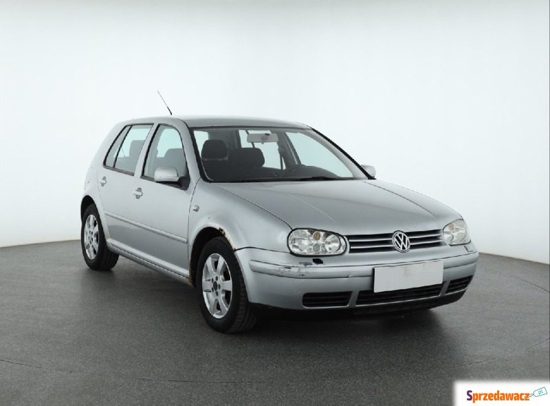 Volkswagen Golf  Hatchback 2002,  1.6 benzyna - Na sprzedaż za 4 999,00 zł - Piaseczno