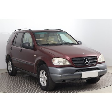 Mercedes ML ML 320  (218KM), 1999