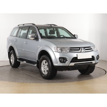 Mitsubishi Pajero Sport 2.5 TD (178KM), 2013