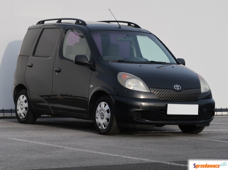 Toyota Yaris Verso  SUV 2002,  1.3 benzyna - Na sprzedaż za 2 999,00 zł - Lublin