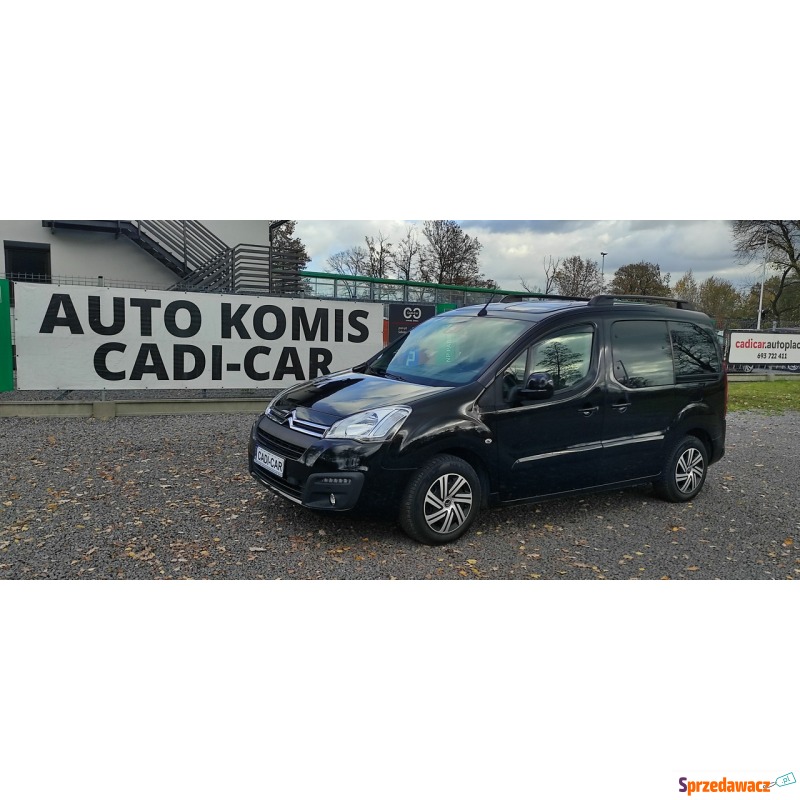 Citroen Berlingo 2017,  1.6 diesel - Na sprzedaż za 42 900 zł - Goczałkowice-Zdrój