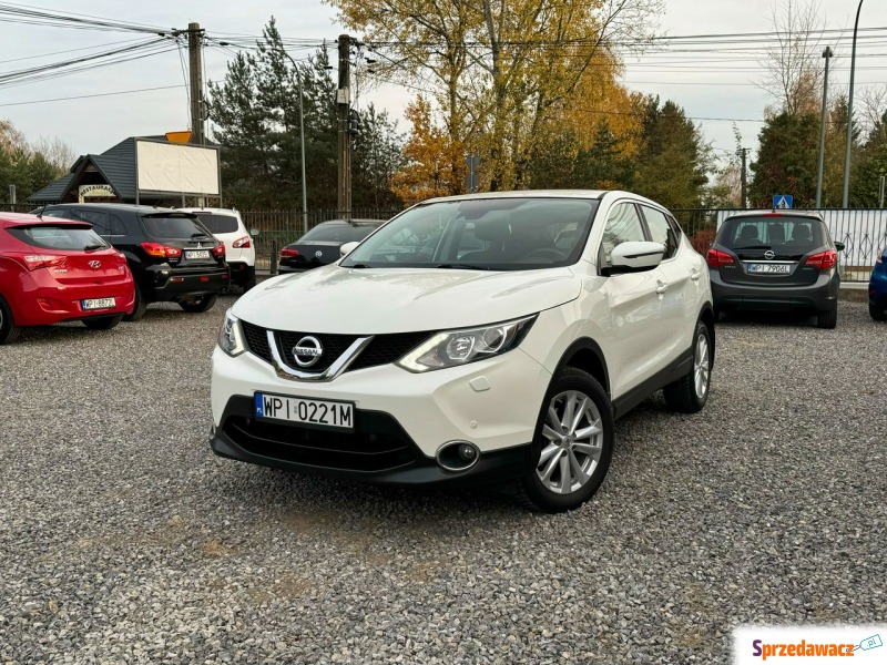 Nissan Qashqai  SUV 2015,  1.2 benzyna - Na sprzedaż za 49 500 zł - Gołków