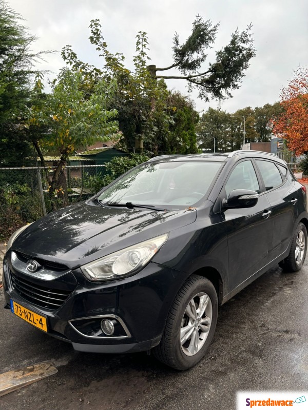 Hyundai ix35  SUV 2011,  2.0 - Na sprzedaż za 32 800 zł - Malutkie