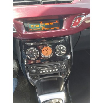 Citroen DS3  Coupe/Sportowy 2011,  1.6 diesel - Na sprzedaż za 16 400 zł - Lublin - zdjęcie 4