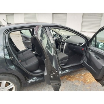Peugeot 207  Hatchback 2008,  1.6 benzyna - Na sprzedaż za 11 400 zł - Lublin - zdjęcie 4