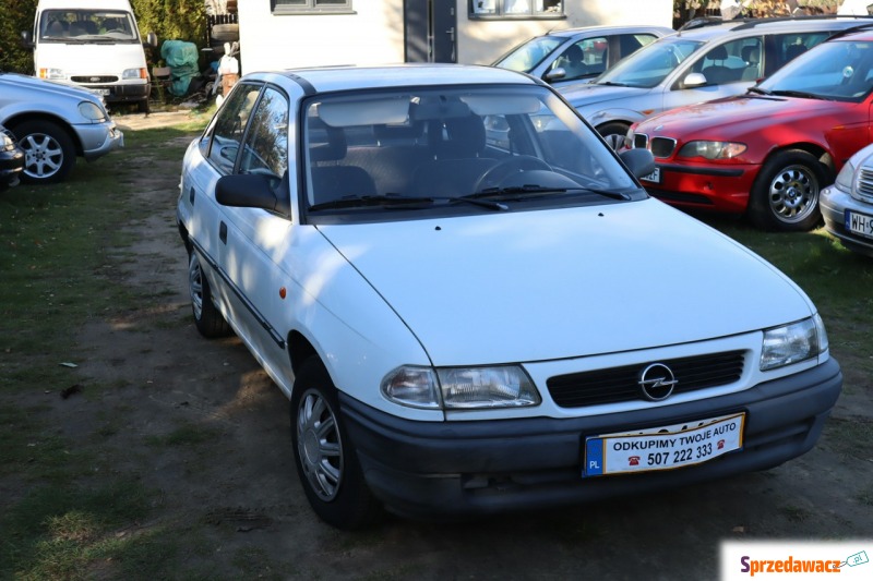 Opel Astra  Sedan/Limuzyna 1997,  1.4 - Na sprzedaż za 1 600,00 zł - Warszawa