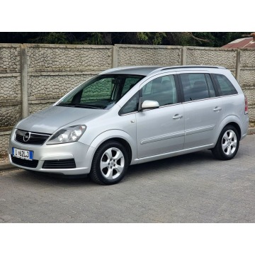 Opel Zafira - 1.9 CDTI 150KM AUTOMAT ! 7 Miejsc ! Super Stan ! Niski Przebieg