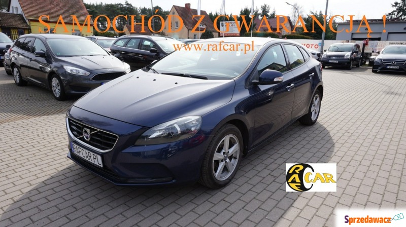 Volvo V40 2014,  1.6 diesel - Na sprzedaż za 28 999 zł - Zielona Góra