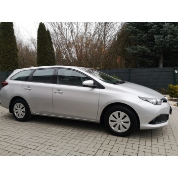 Toyota Auris 2015,  1.6 benzyna - Na sprzedaż za 48 900 zł - Strzegom - zdjęcie 4