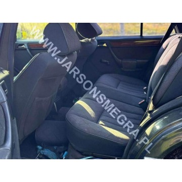 Mercedes - Benz E-klasa 1995,  2.2 benzyna, automat - Na sprzedaż za 28 900 zł - Skoczów - zdjęcie 2