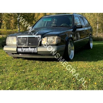 Mercedes - Benz E-klasa 1995,  2.2 benzyna, automat - Na sprzedaż za 28 900 zł - Skoczów - zdjęcie 7