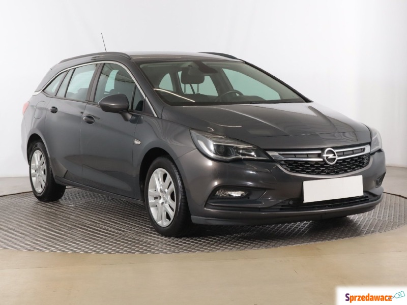 Opel Astra  Kombi 2016,  1.6 diesel - Na sprzedaż za 34 999 zł - Zabrze