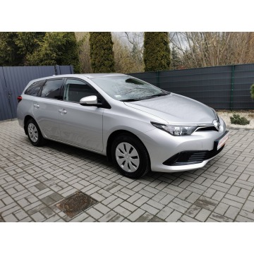 Toyota Auris 2015,  1.6 benzyna - Na sprzedaż za 49 900 zł - Strzegom - zdjęcie 3