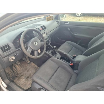Volkswagen Golf  Hatchback 2004,  1.9 diesel - Na sprzedaż za 6 000,00 zł - Grajewo - zdjęcie 9