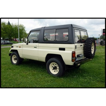 Toyota Land Cruiser  Terenowy 1988,  4.2 diesel - Na sprzedaż za 54 900 zł - Nowy Sącz - zdjęcie 2