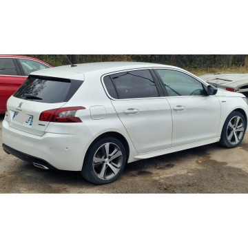 Peugeot 308  Hatchback 2019,  1.5 diesel, automat - Na sprzedaż za 28 999 zł - Pleszew - zdjęcie 3