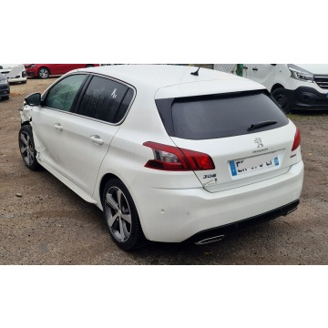 Peugeot 308  Hatchback 2019,  1.5 diesel, automat - Na sprzedaż za 28 999 zł - Pleszew - zdjęcie 6