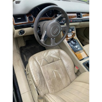 Audi A8  Sedan/Limuzyna 2004,  3.9 diesel, automat - Na sprzedaż za 13 999 zł - Głogów - zdjęcie 7