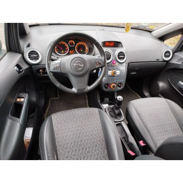 Opel Corsa  Hatchback 2011,  1.2 diesel - Na sprzedaż za 10 900 zł - Toruń - zdjęcie 6