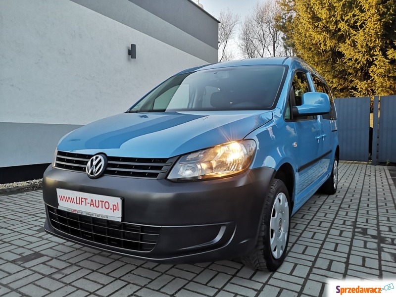 Volkswagen Caddy 2013,  1.6 diesel - Na sprzedaż za 36 900 zł - Strzegom