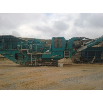 Extec PowerScreen Trakpactor 320 CR 027 Wydajność nawet do 320t/h - Stan Bardzo Dobry !!!