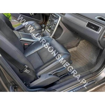 Volvo V70 2012,  1.6 diesel - Na sprzedaż za 25 640 zł - Skoczów - zdjęcie 6