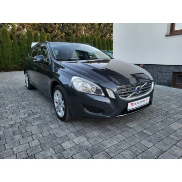 Volvo V60  SUV 2011,  1.6 diesel - Na sprzedaż za 31 500 zł - Jatutów - zdjęcie 7