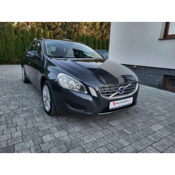 Volvo V60  SUV 2011,  1.6 diesel - Na sprzedaż za 31 500 zł - Jatutów - zdjęcie 5