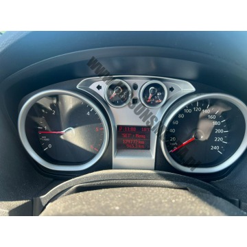 Ford Kuga  SUV 2010,  2.0 diesel, automat - Na sprzedaż za 24 000 zł - Skoczów - zdjęcie 6